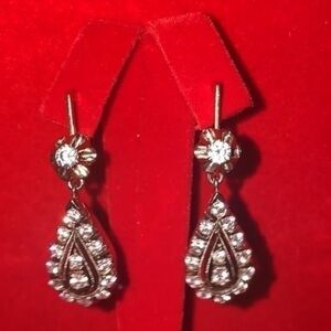 Gorgeous 18K solid gold earrings exclusive jewellery